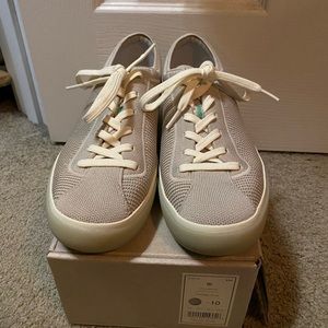 Rothy’s vintage gray lace ups